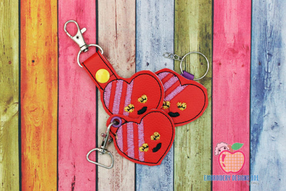 Emoticon Happy Heart ITH Key Fob Pattern